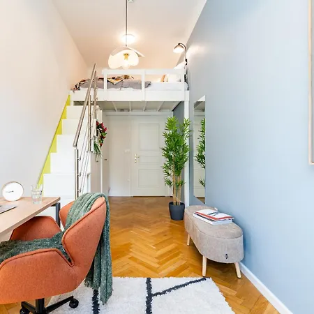 Kinu House By Days Praha