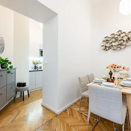 Apartmán Kinu House By Days Praha