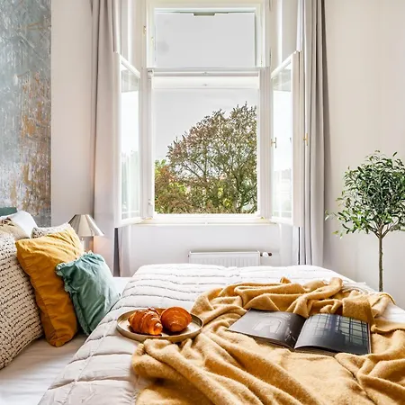 Kinu House By Days Praha